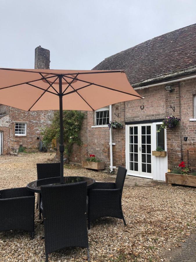 Manor House Mews Rustic Stable Conversion Dorchester Exterior foto